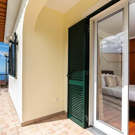 Apartament Sea And Mountain House